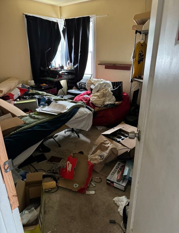 Eviction clean out in Palmdale CA