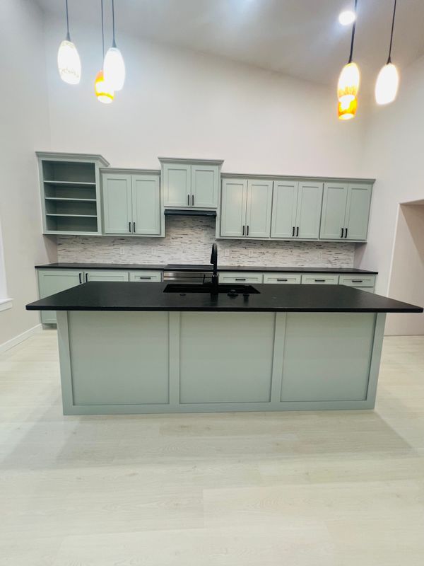 Kitchen and Cabinet Refinishing