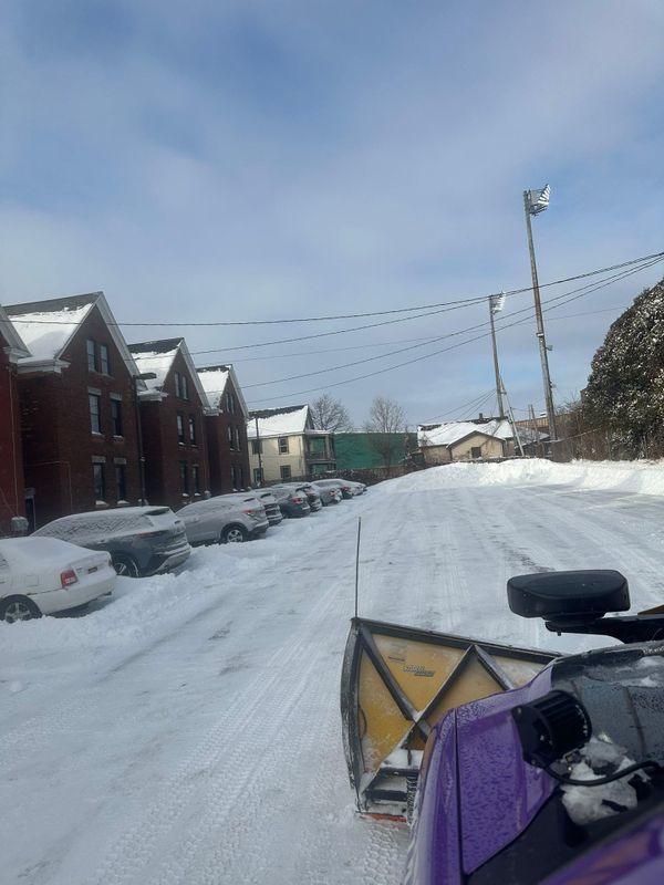 Commercial & Residential Snowplowing