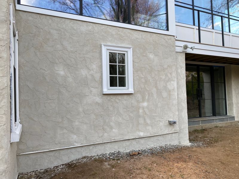 Stucco/Dryvit