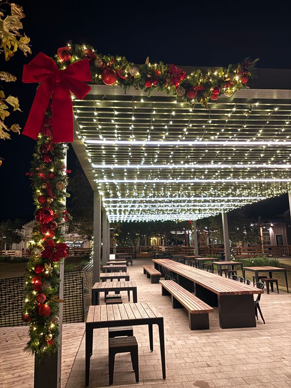 Holiday Lighting gallery