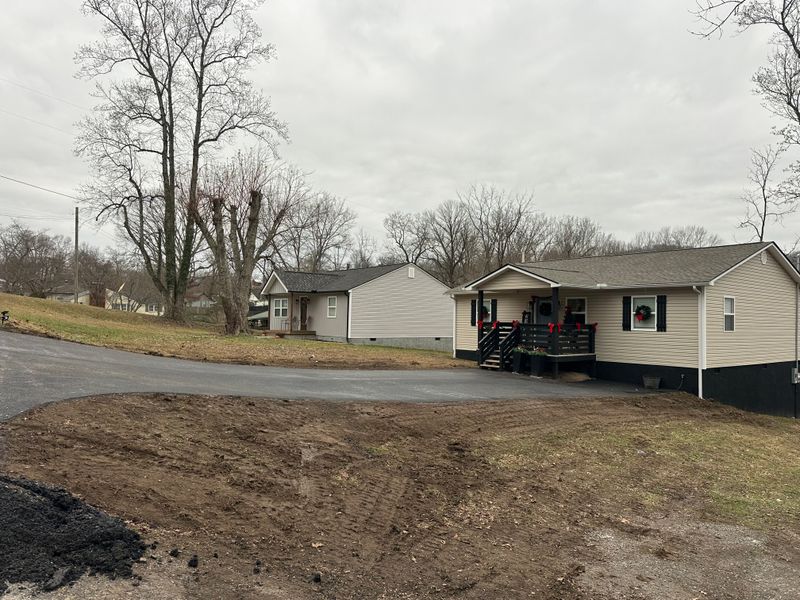 Asphalt Paving