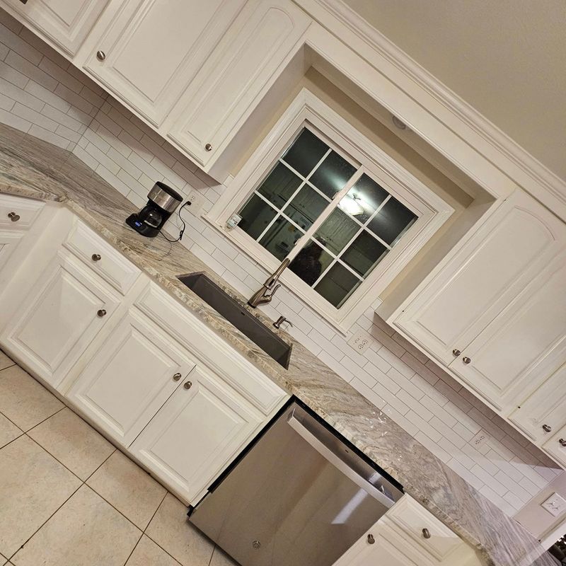 Kitchen Backsplash Installation