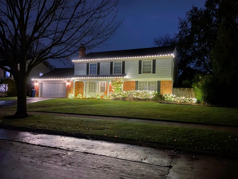 Holiday Lighting gallery