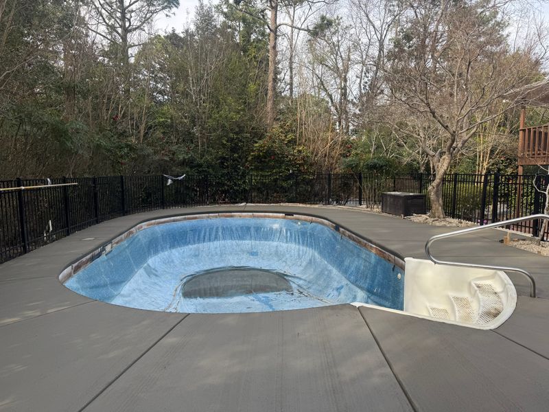Stamp concrete pool
