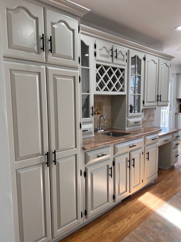 Kitchen and Cabinet Refinishing