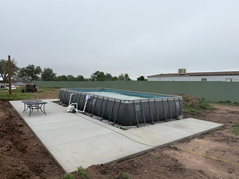 Pool Deck Finishing