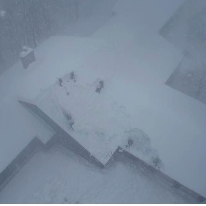 Residential Roofing Snow & Ice Removal Services 