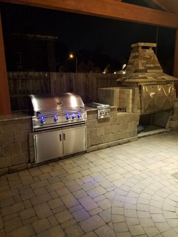 Outdoor Features