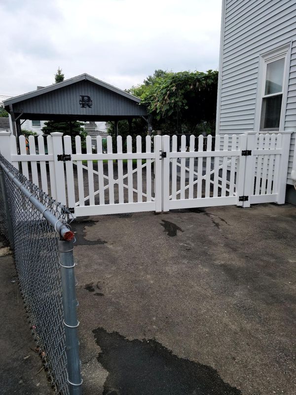 Vinyl Fences