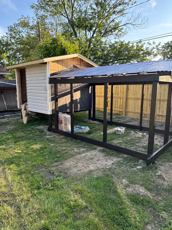 Sheds, Barns & Greenhouses