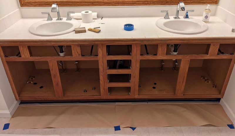 Kitchen and Cabinet Refinishing
