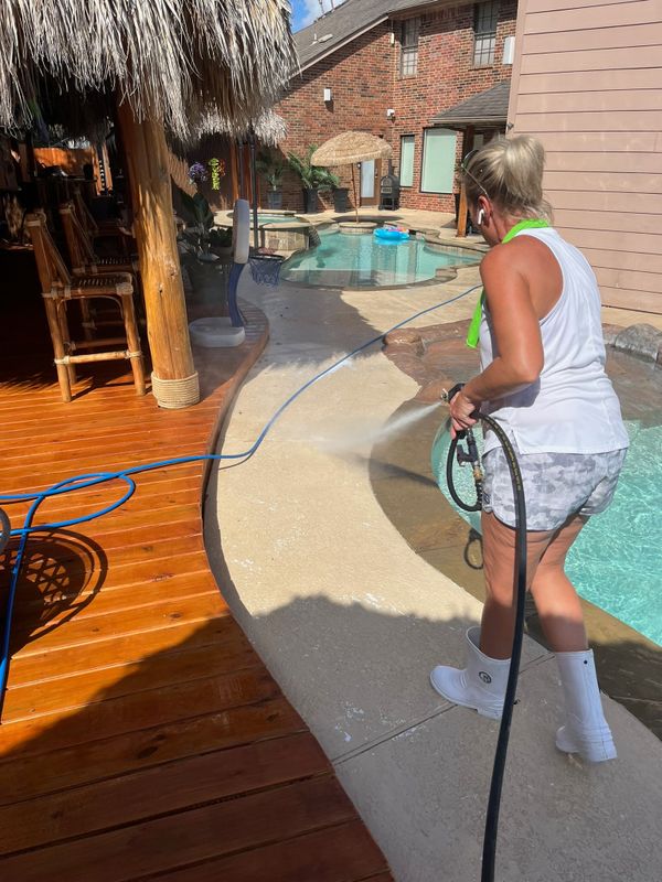 Pressure washing and soft washing