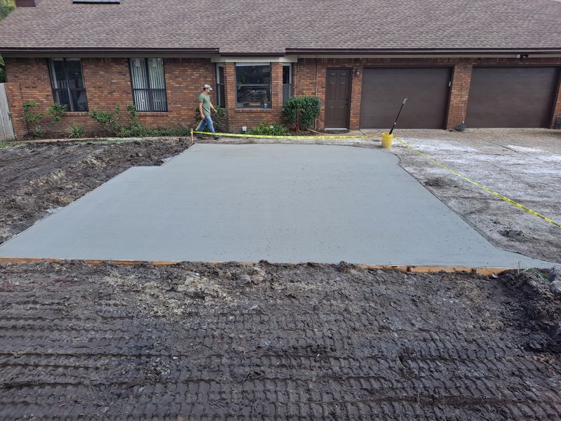 Concrete Patio and Driveways
