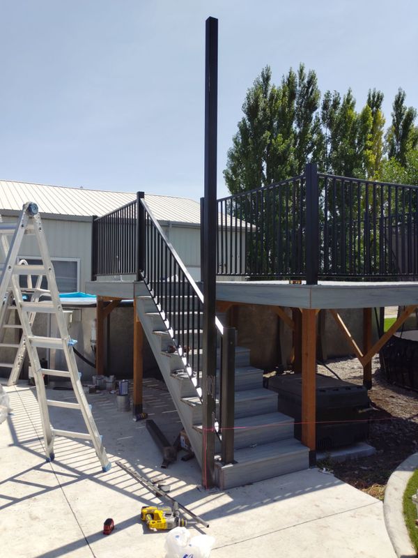Custom decks & handrails