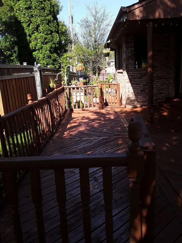 Wood Staining & Finishing