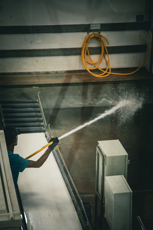 Commercial Pressure Washing