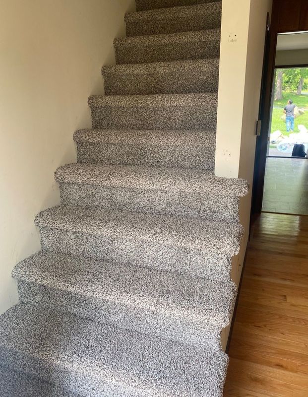 Carpet Stretching & Repairs