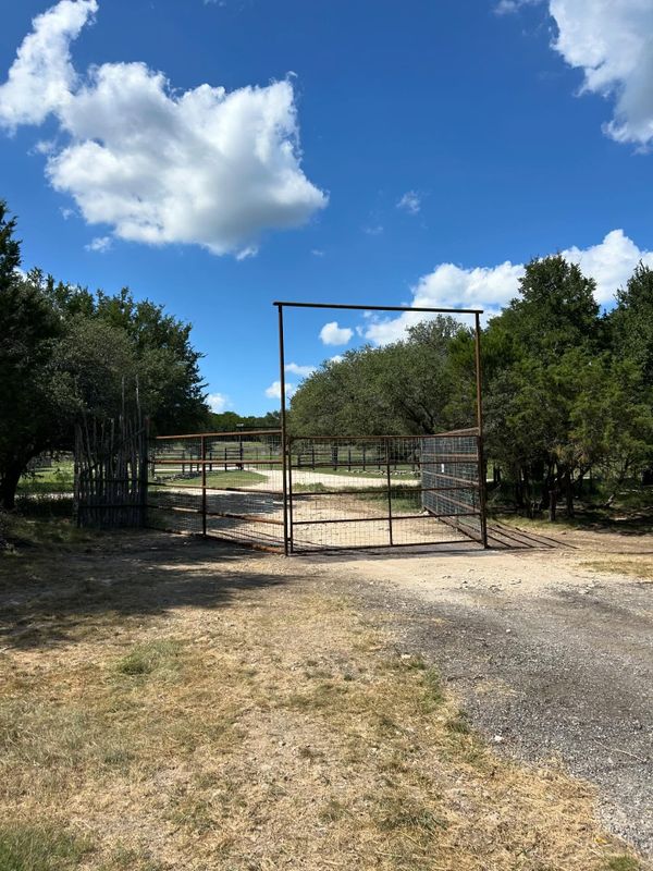 Gate Entrances
