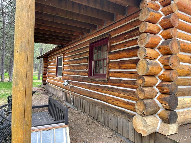 Log Home Chinking in Montana