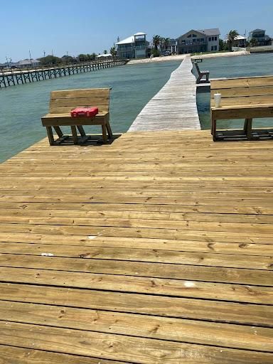 Docks