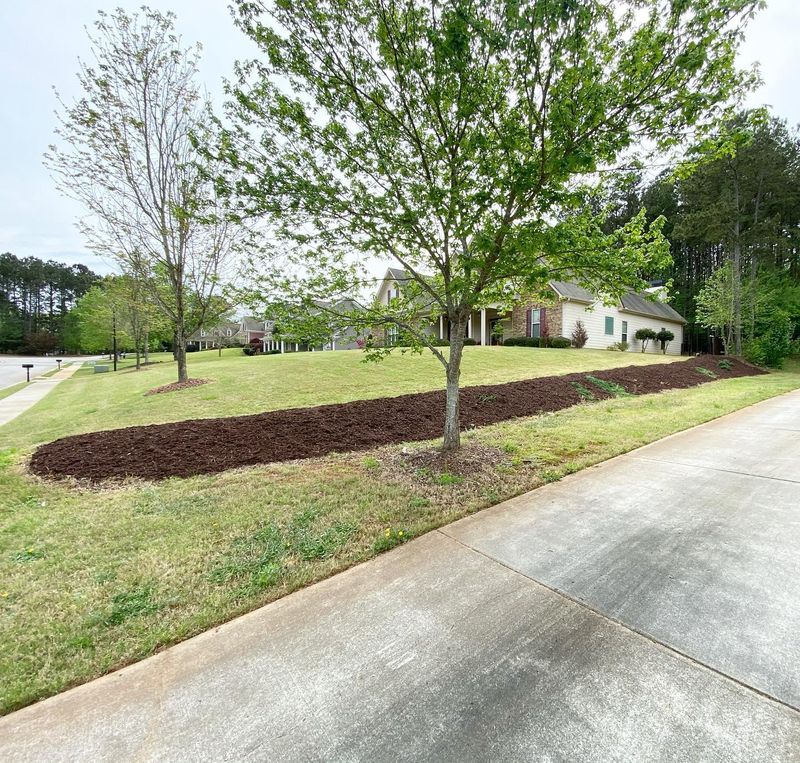 Mulch & Gravel Installation