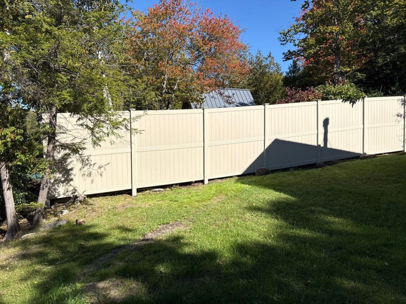 Vinyl Fencing
