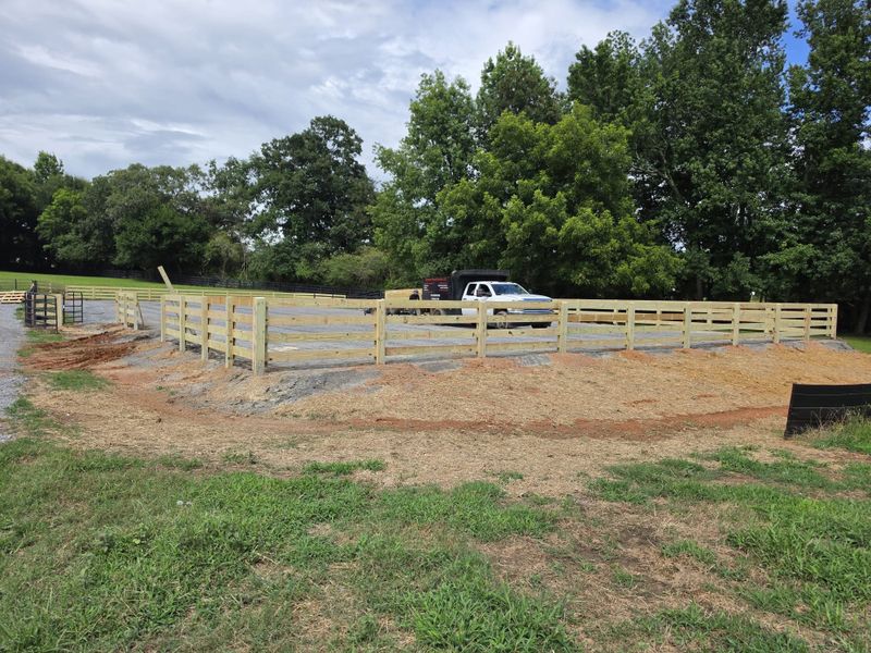 4 Rail Horse Fence