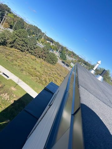 Markham Skyline Reinvented: Triumph Inc.'s Seamless Roofing Excellence