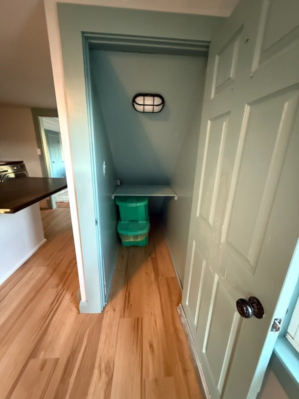 Kitchen Remodeling & Flooring Installation