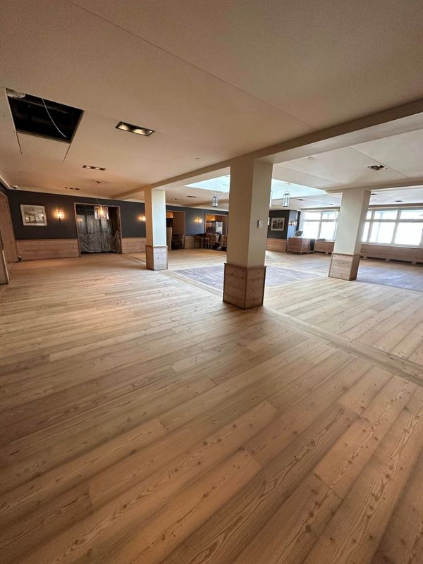 Hardwood Refinishing