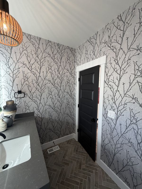 Wallpaper Installation and Removal