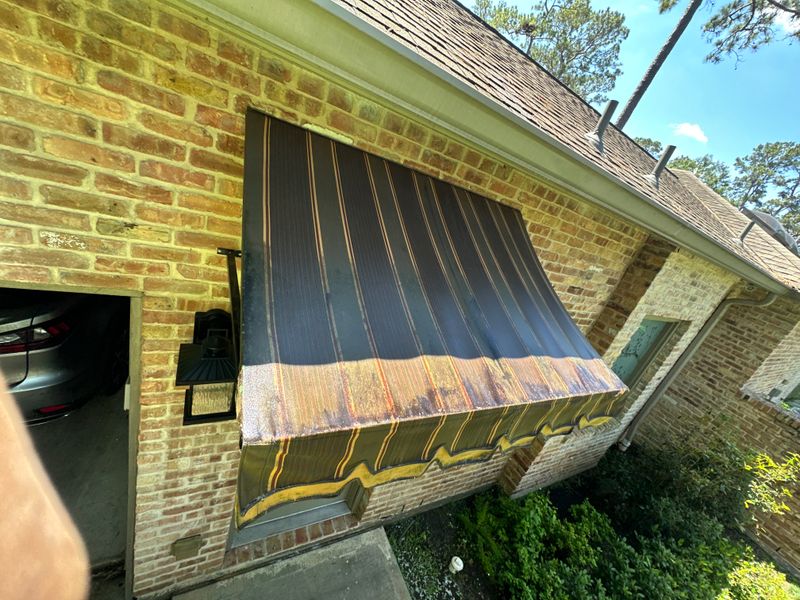 Expert Pressure Washing Delivers Professional Results and Gleaming Surfaces