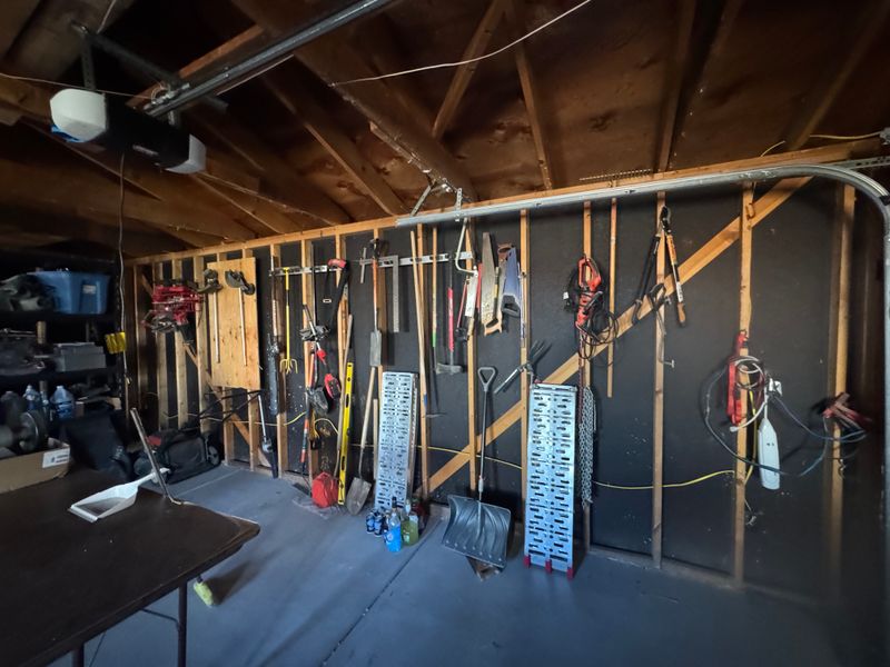 Drywall Installation & Hanging (Denver & Surrounding Areas)