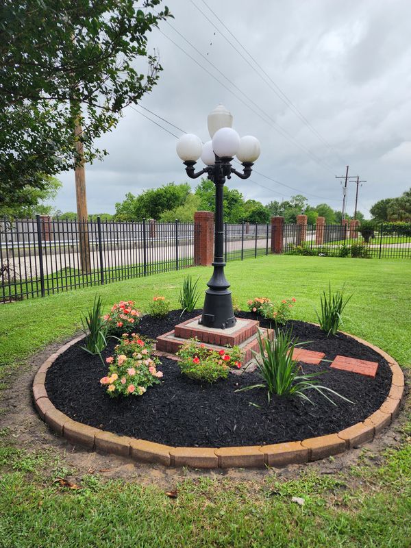 Mulch Installation