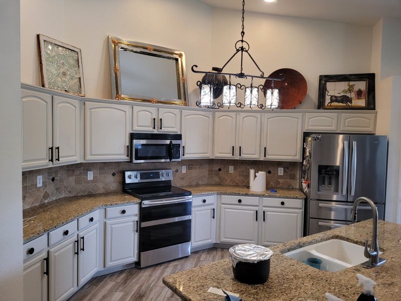 Kitchen Cabinet Repainting