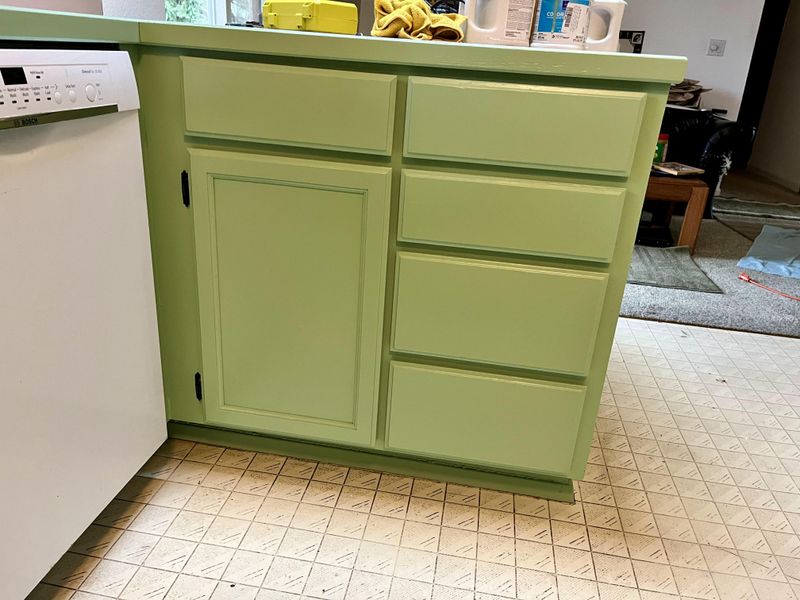 Kitchen and Cabinet Refinishing gallery