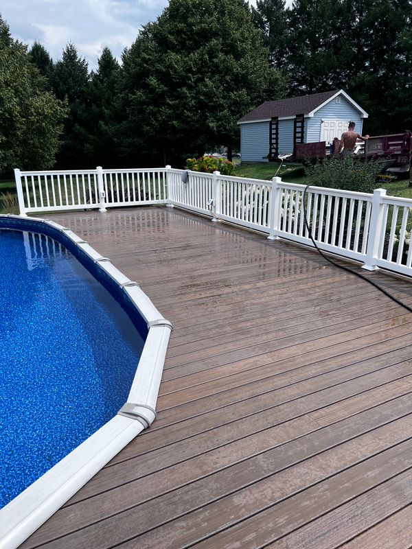 Deck and Patios gallery