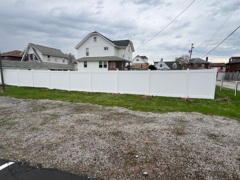 Transforming Spaces with Quality Vinyl Fencing