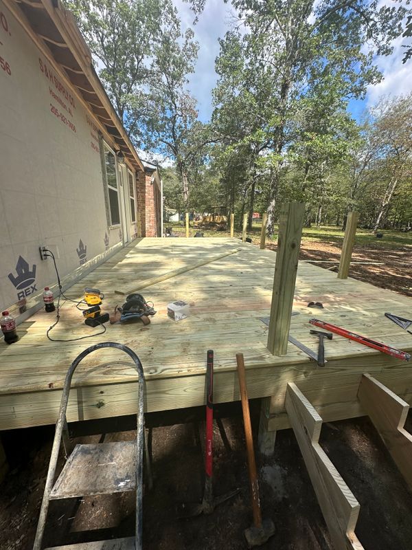 Elevate Your Outdoor Experience: Starr Tile & Remodeling's Deck Transformation in Russellville, AL