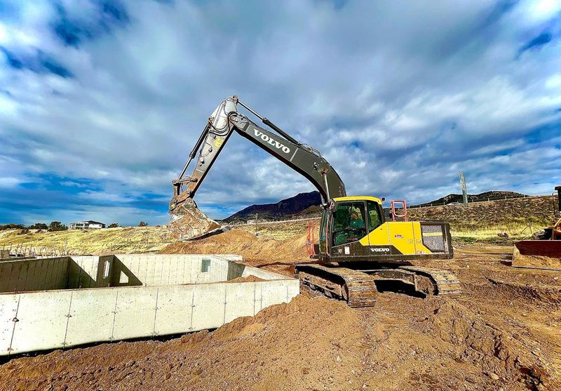 Residential & Commercial Excavation