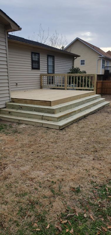 Deck & Patio