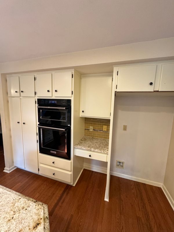 Kitchen and Cabinet Refinishing