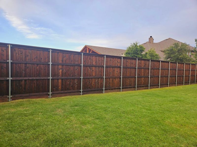 Fence Staining & Sealing
