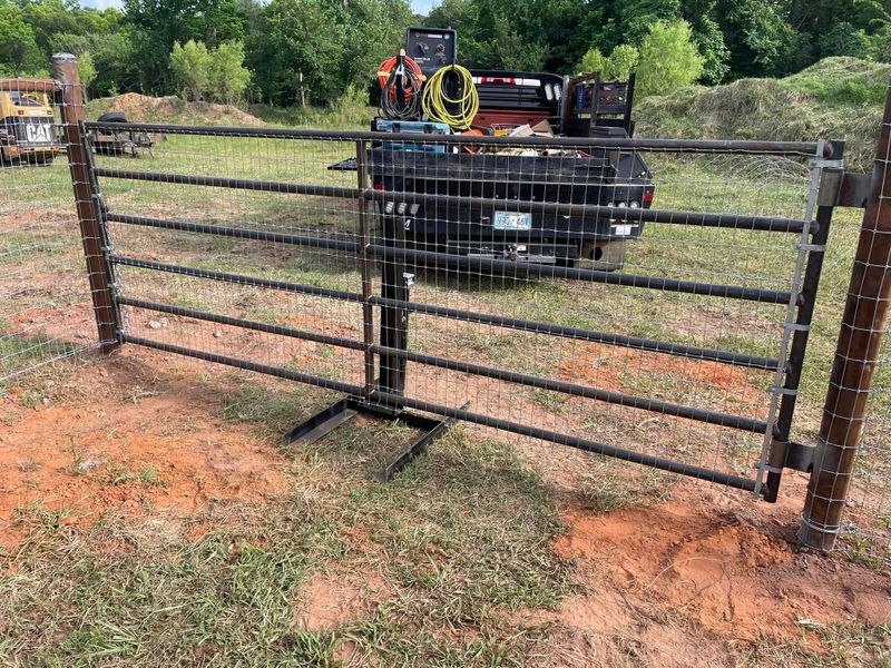 Fence Repair