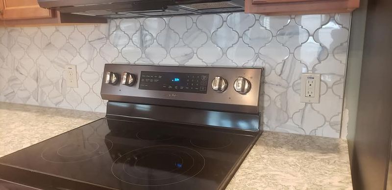 Kitchen Tiling