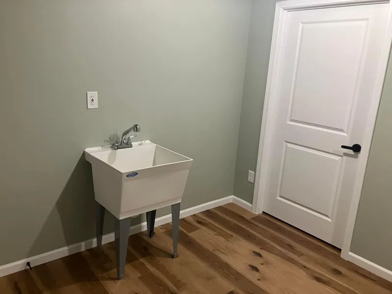 hero-photo mini tile