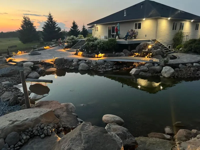 hero-photo mini tile