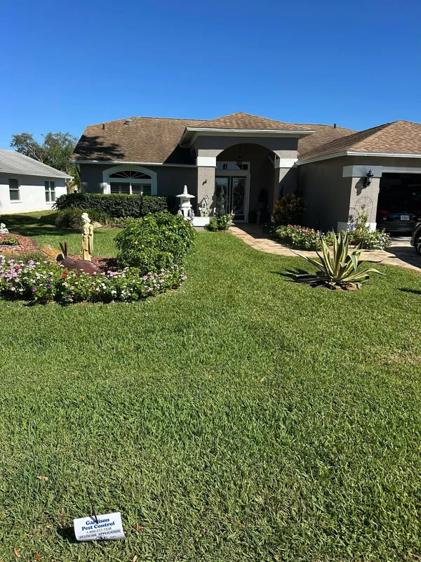 hero-photo mini tile