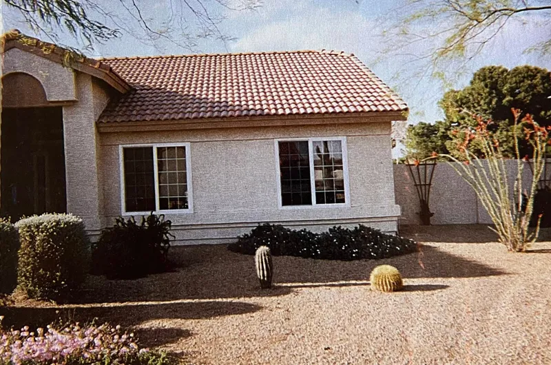 hero-photo mini tile